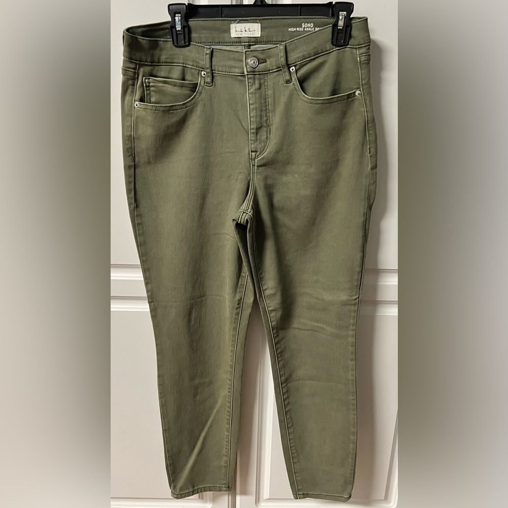 Soho Women’s light moss Skinny Jeans.